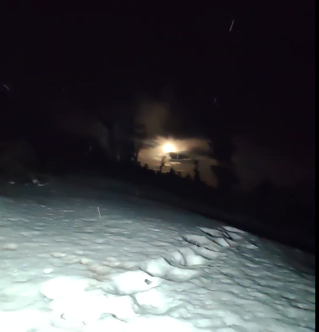 Steep snow-cliffs